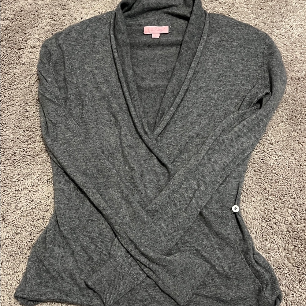 Lilly Pulitzer Size Small- grey cashmere blend wrap sweater